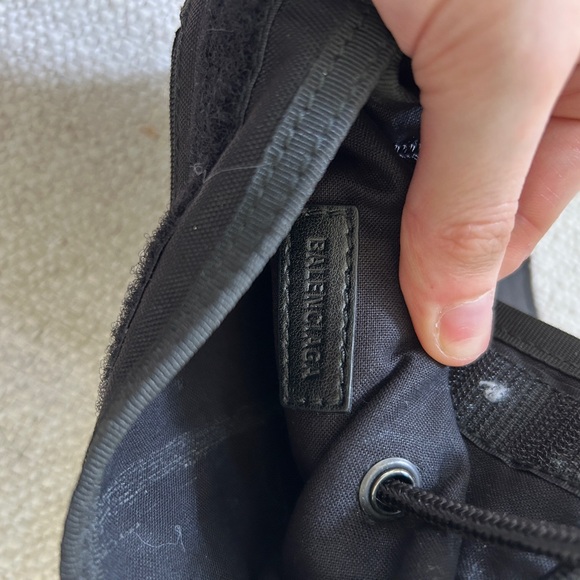 Balenciaga shoulder bag - Picture 3 of 8